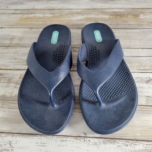Womens Oka B Navy Blue Flip Flops Sandals Medium
